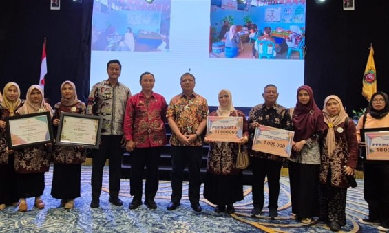 Penganugerahan Bank Sampah Unit Terbaik Se-Kota Samarinda Tahun 2025